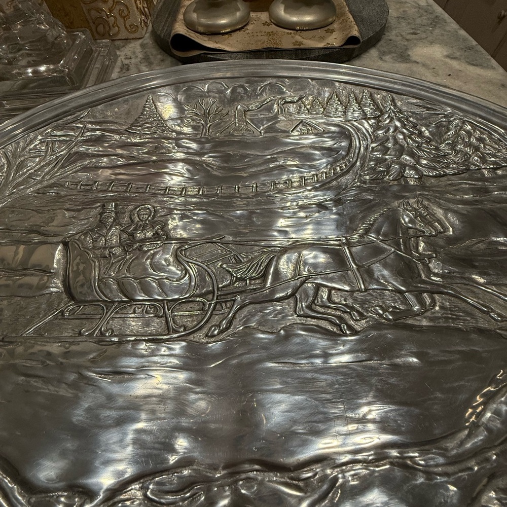 Lenox Pewter Holiday Platter 24” x 17”. - Picture 7 of 8